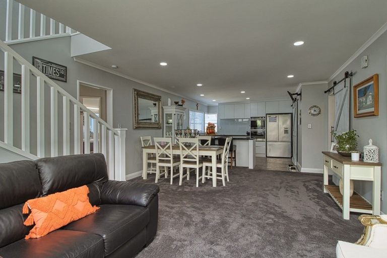 Photo of property in 4 Kingsgate Close, Havelock North, 4130