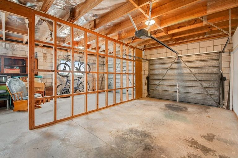 Photo of property in 50 Stanmore Bay Road, Stanmore Bay, Whangaparaoa, 0932