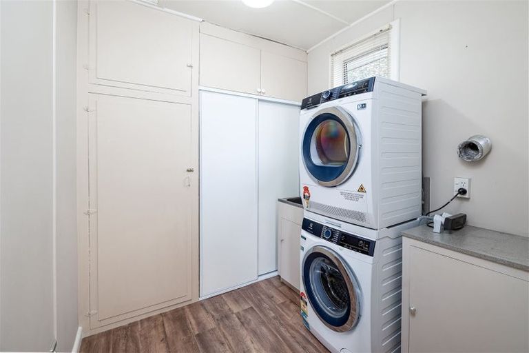 Photo of property in 1/375 Yaldhurst Road, Russley, Christchurch, 8042