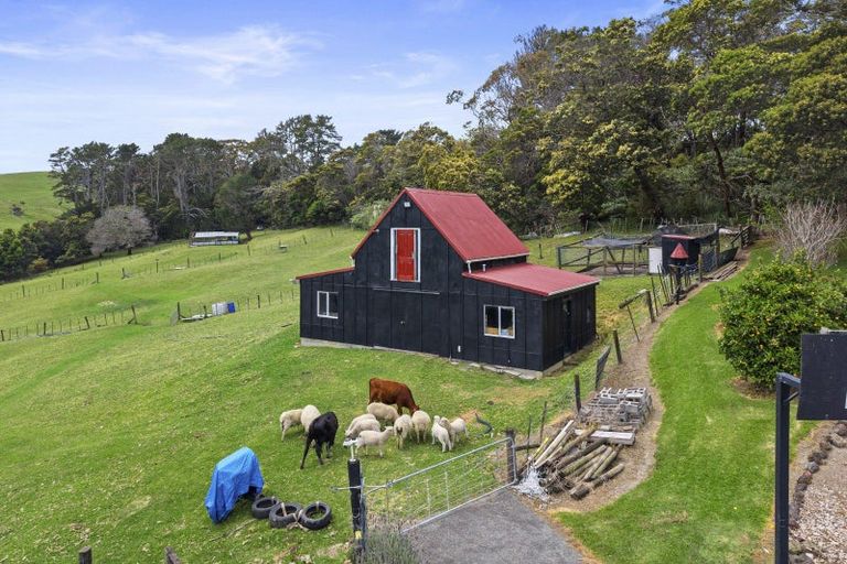 Photo of property in 15 Barr Road, Makarau, Warkworth, 0984