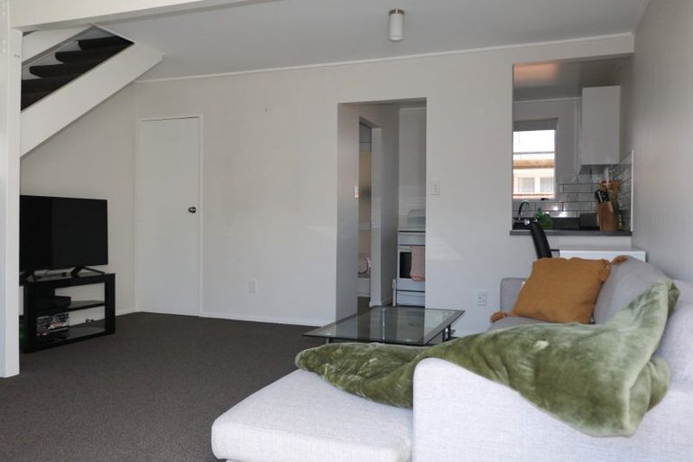 Photo of property in 5/21 Islington Street, Trentham, Upper Hutt, 5018