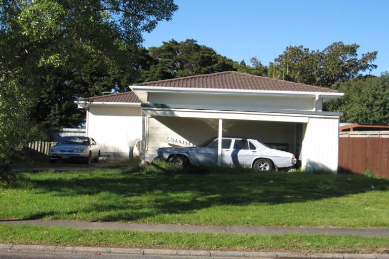 Photo of property in 42 Innismara Avenue, Wattle Downs, Auckland, 2103