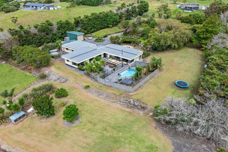 Photo of property in 10 Matarau Road, Matarau, Kamo, 0185