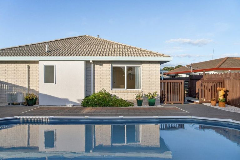 Photo of property in 184 Grenada Street, Mount Maunganui, 3116