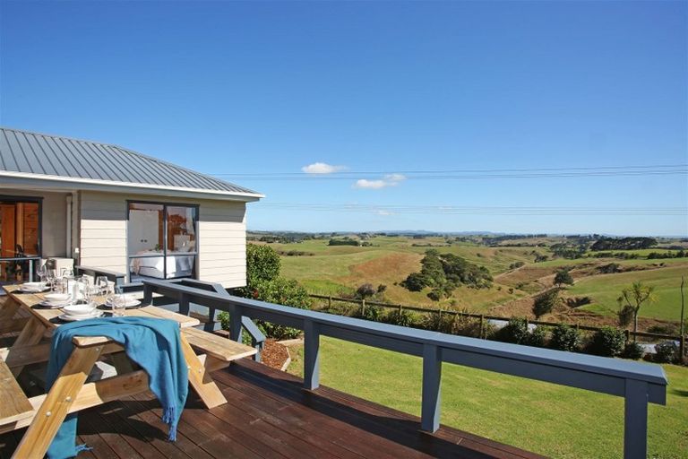 Photo of property in 166 Cooper Road, Pollok, Waiuku, 2684