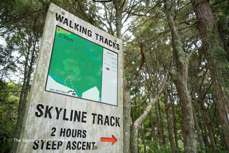 Photo of property in 32 Robert Hastie Drive, Mangawhai, 0573