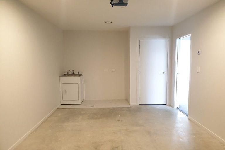 Photo of property in 8 Torea Place, Kenepuru, Porirua, 5022