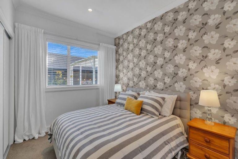 Photo of property in 8 Highfield Lane, Rangiora, 7400