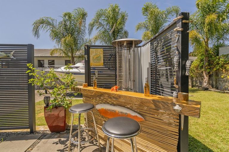 Photo of property in 135a Robinson Road, Whitianga, 3510