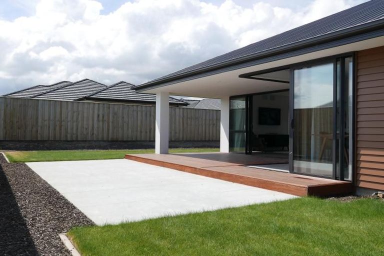 Photo of property in 98 Ledbury Drive, Rolleston, 7615