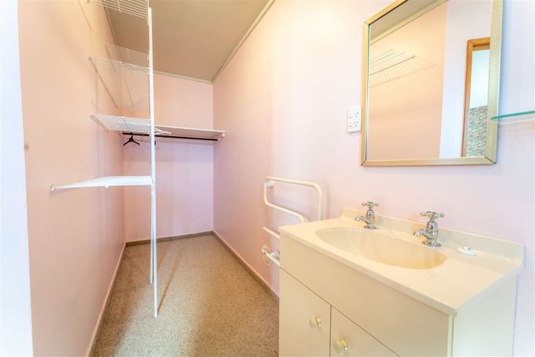 Photo of property in 18 Peel Street, Geraldine, 7930