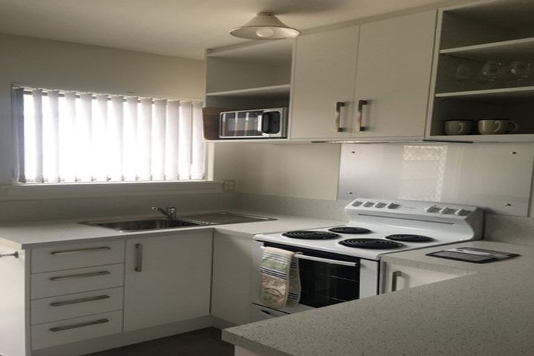 Photo of property in 4/17 Brake Street, Upper Riccarton, Christchurch, 8041