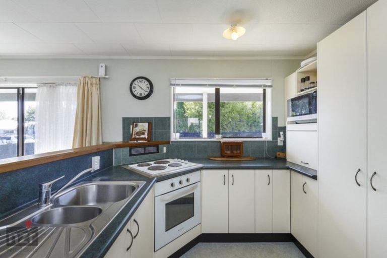 Photo of property in 6 Apollo Parade, Milson, Palmerston North, 4414