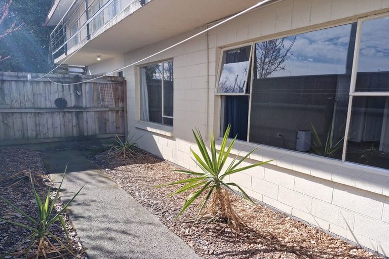 Photo of property in 2/246 Stanmore Road, Richmond, Christchurch, 8013
