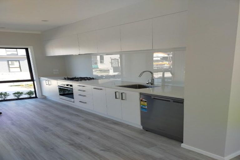 Photo of property in 3 Kindergarten Lane, Wallaceville, Upper Hutt, 5018