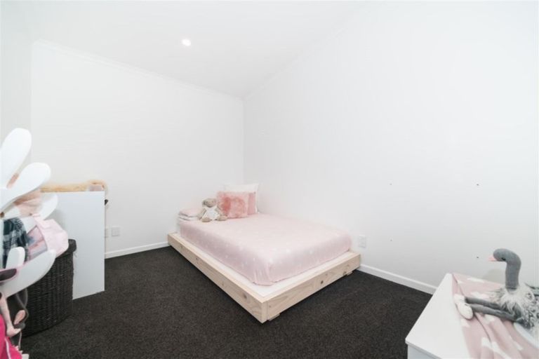 Photo of property in 413 Aokautere Drive, Aokautere, Palmerston North, 4471
