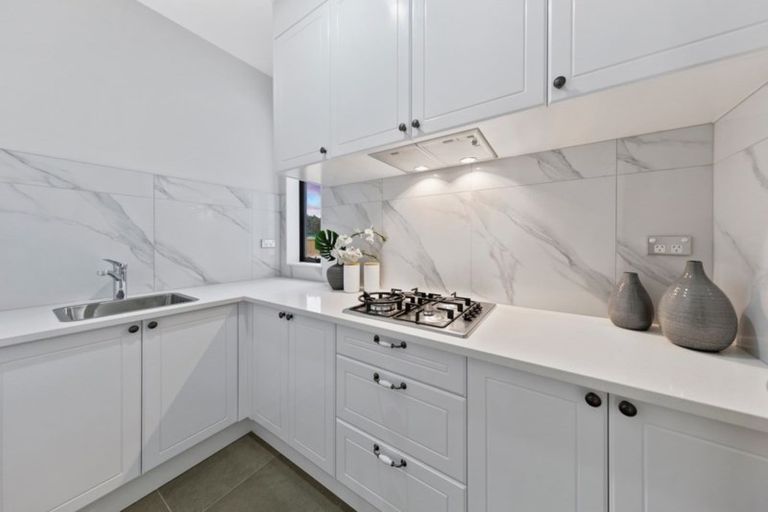 Photo of property in 17 Koropa Road, Flat Bush, Auckland, 2019