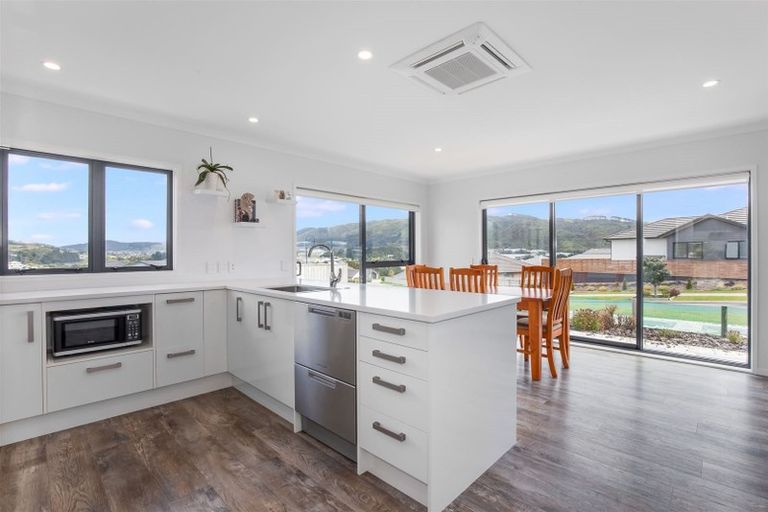 Photo of property in 174 John Burke Drive, Aotea, Porirua, 5024