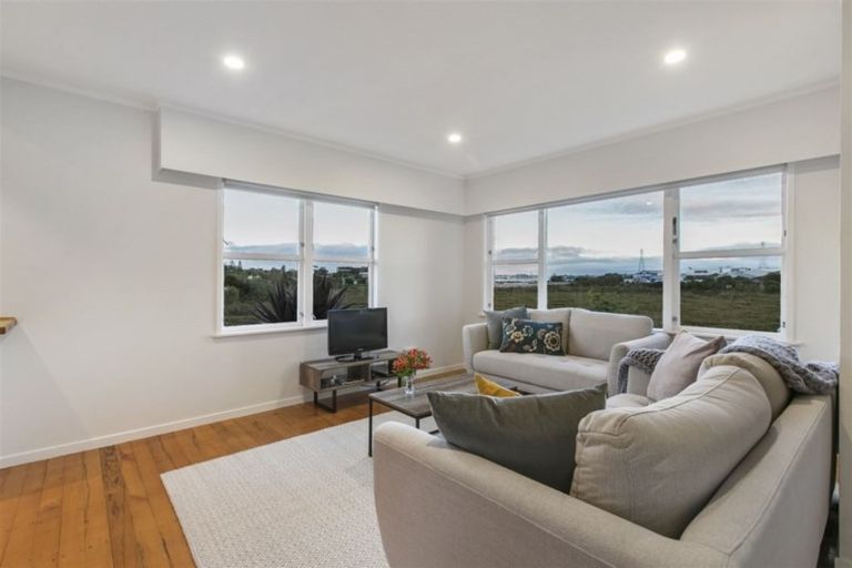Photo of property in 1/47 Bracken Avenue, Takapuna, Auckland, 0622