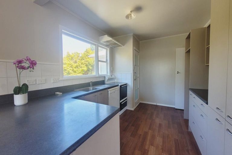 Photo of property in 1 Fraser Avenue, Johnsonville, Wellington, 6037