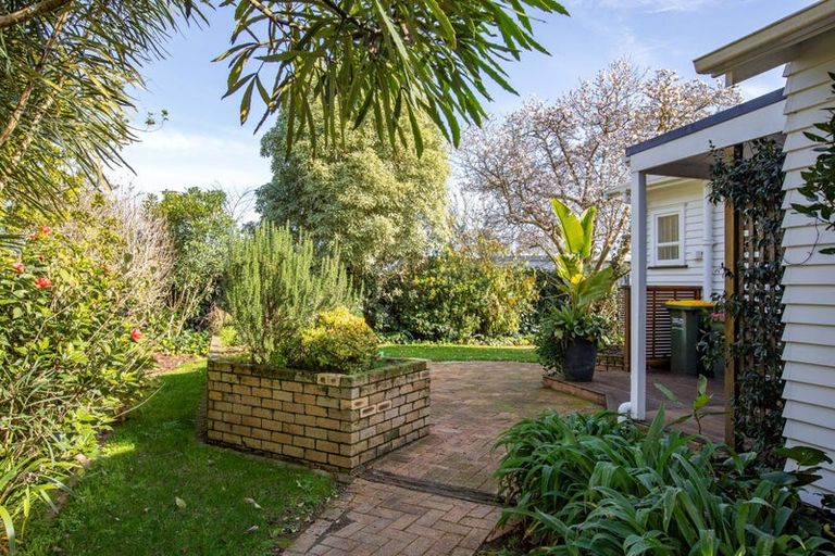 Photo of property in 10 Corrin Street, Melville, Hamilton, 3206