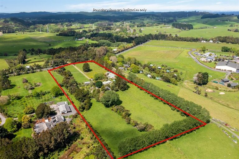 Photo of property in 1021 Old North Road, Waimauku, 0882