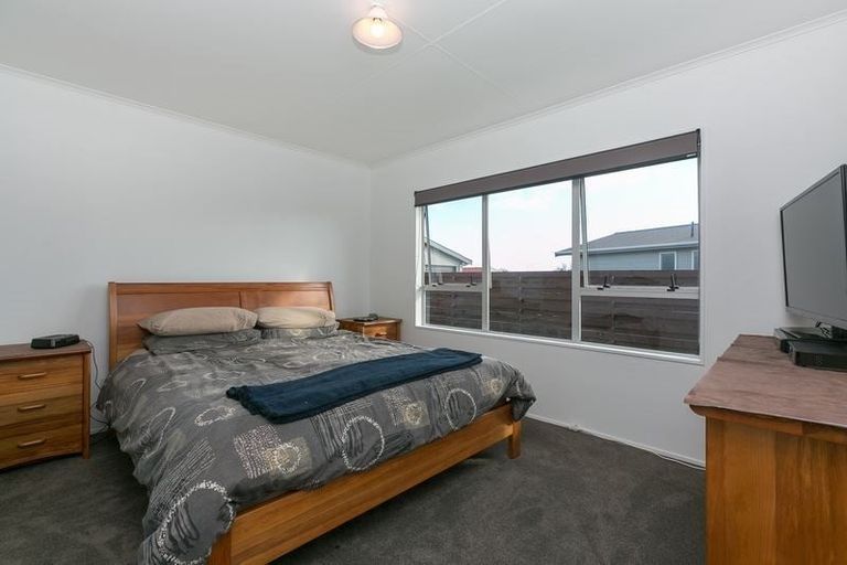 Photo of property in 23 Sunnyvale Street, Bell Block, New Plymouth, 4312