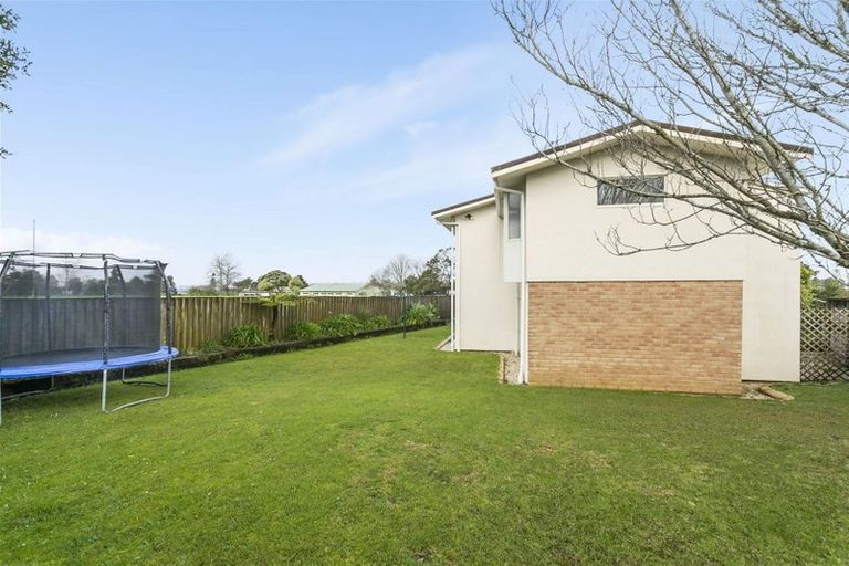 Photo of property in 80h Tirimoana Road, Te Atatu South, Auckland, 0602