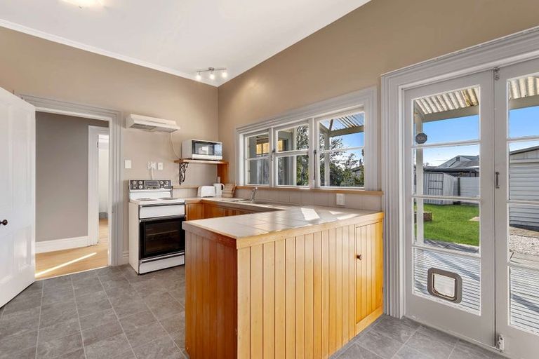 Photo of property in 14 Warwick Street, Mayfield, Blenheim, 7201