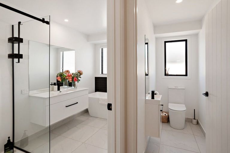 Photo of property in 19 Palm Drive, Whitianga, 3510