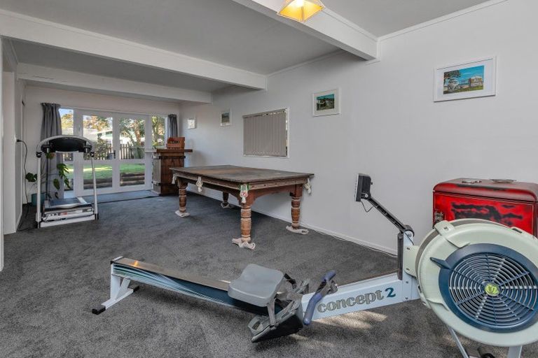 Photo of property in 16 Seaview Road, Ruakaka, 0116