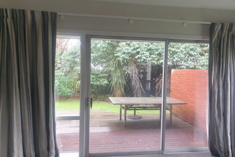 Photo of property in 18 Ashfield Place, Ilam, Christchurch, 8041