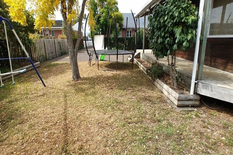 Photo of property in 2/38 Scott Avenue, Mangere Bridge, Auckland, 2022