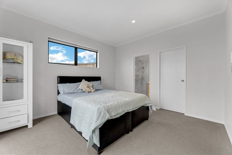 Photo of property in 4 Viv Green Place, Pokeno, 2402