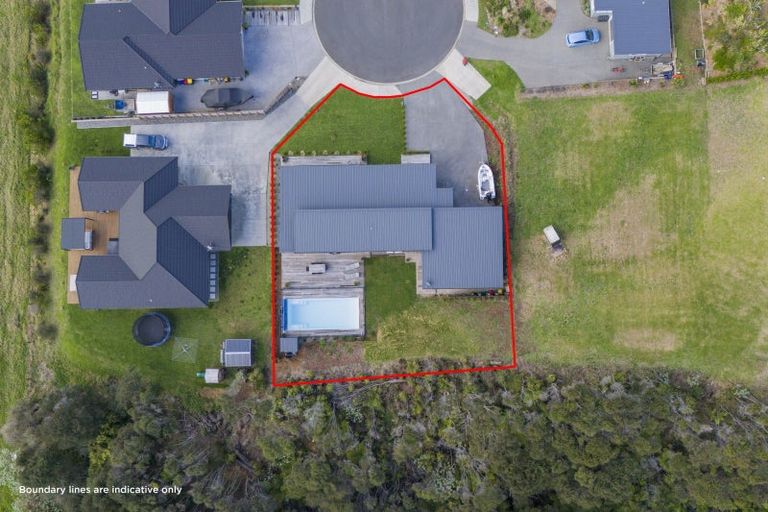 Photo of property in 11 Tohetea Lane, Wharekaho, Whitianga, 3510