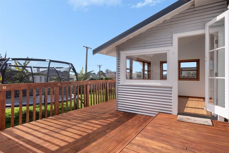 Photo of property in 16a Stewart Street, Te Puke, 3119
