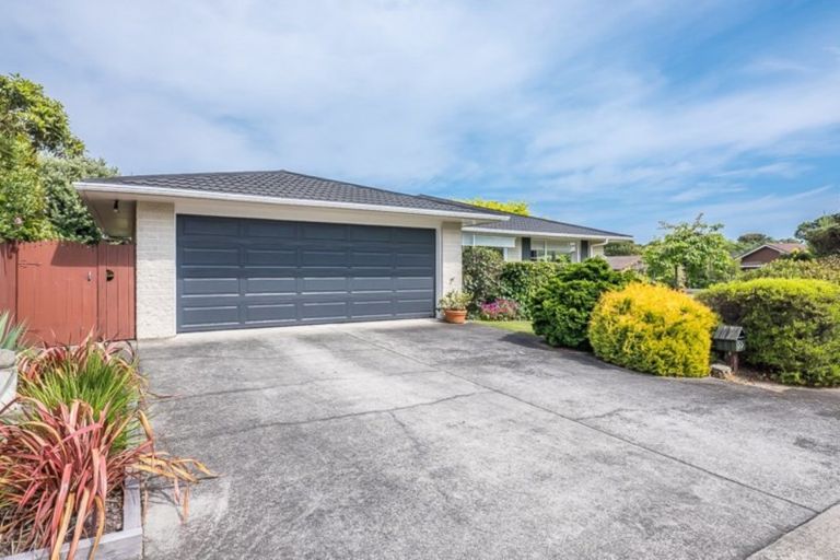Photo of property in 22 Awanui Drive, Waikanae, 5036