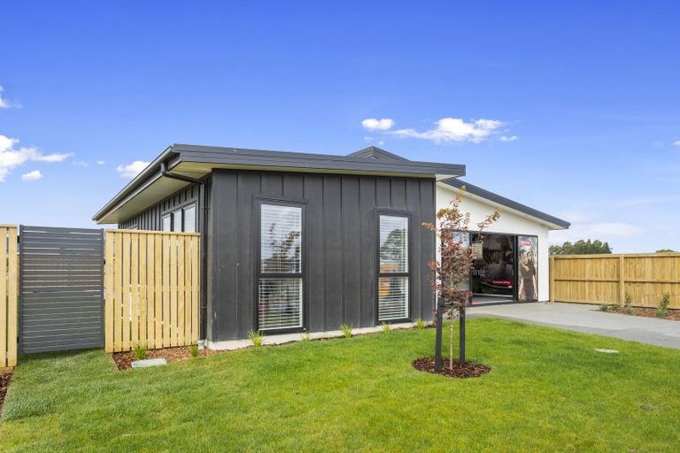 Photo of property in 24 Matai Springs Drive, Halswell, Christchurch, 8025