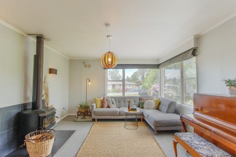 Photo of property in 65 Mount View Drive, Mangakakahi, Rotorua, 3015