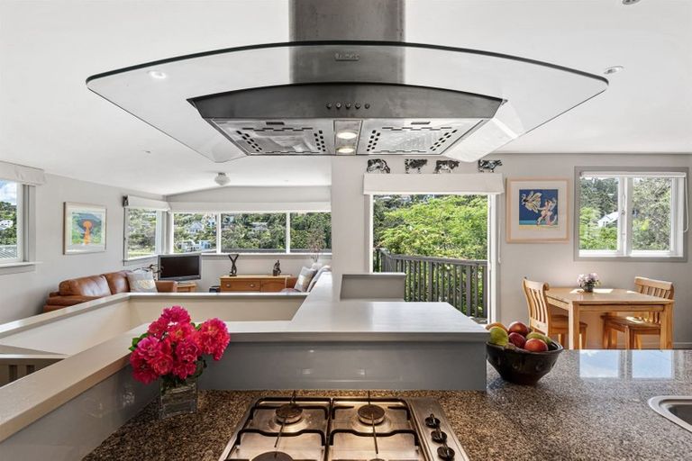 Photo of property in 91 Island Bay Road, Beach Haven, Auckland, 0626