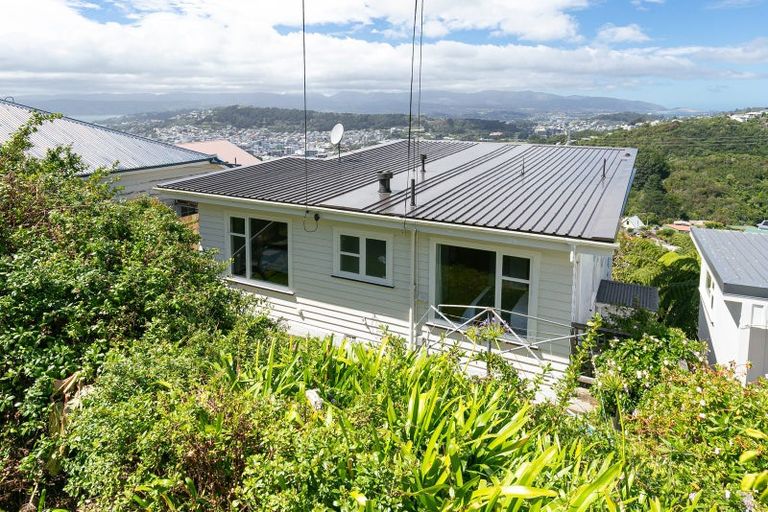 Photo of property in 31 Highbury Road, Highbury, Wellington, 6012