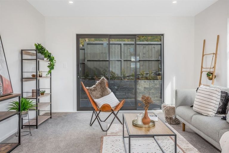 Photo of property in 170b Navigation Drive, Whitby, Porirua, 5024