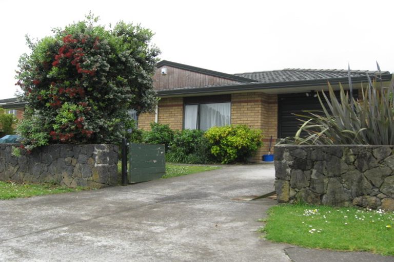 Photo of property in 107 Wallace Road, Mangere Bridge, Auckland, 2022