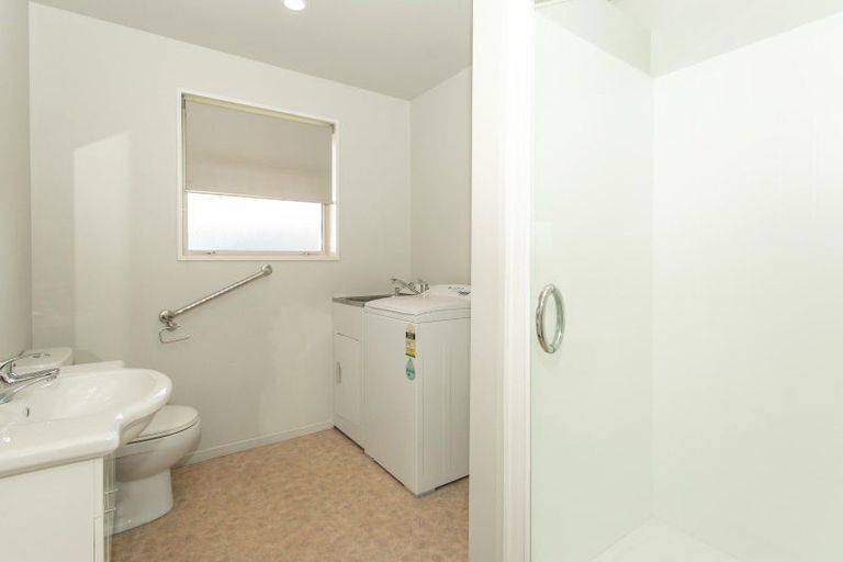 Photo of property in 1e Kermode Street, Ashburton, 7700