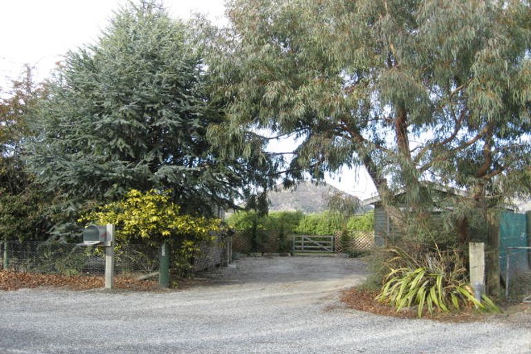 Photo of property in 329 Riverbank Road, Wanaka, 9382