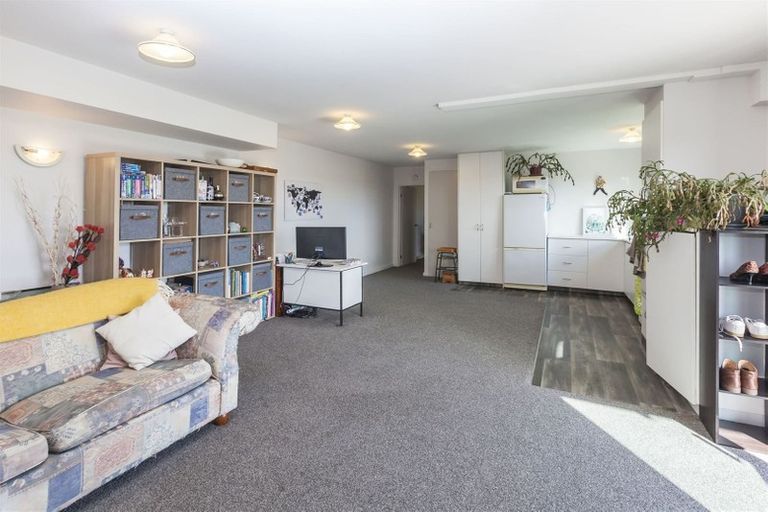 Photo of property in 68 Penruddock Rise, Westmorland, Christchurch, 8025