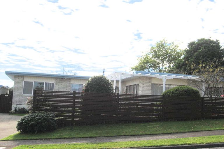 Photo of property in 29 Achilles Crescent, Welcome Bay, Tauranga, 3112