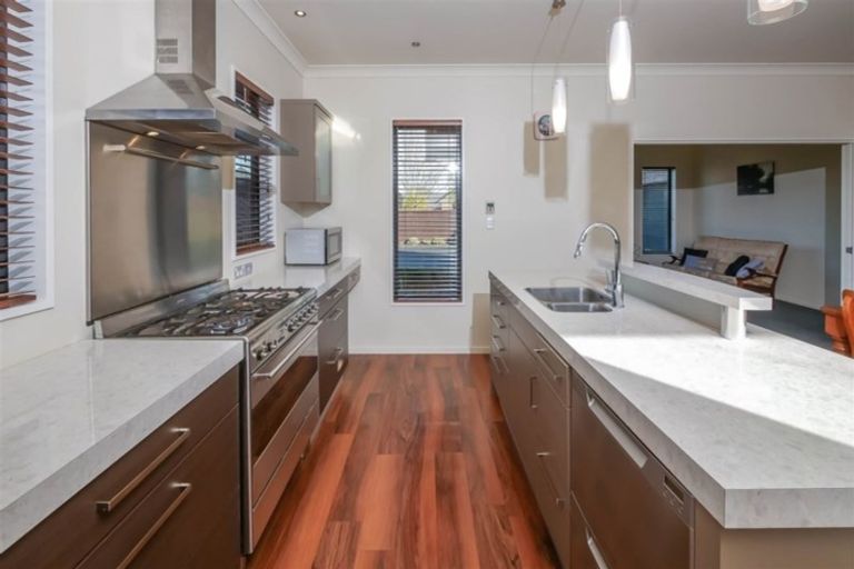 Photo of property in 8 Heaphy Court, Rolleston, 7614