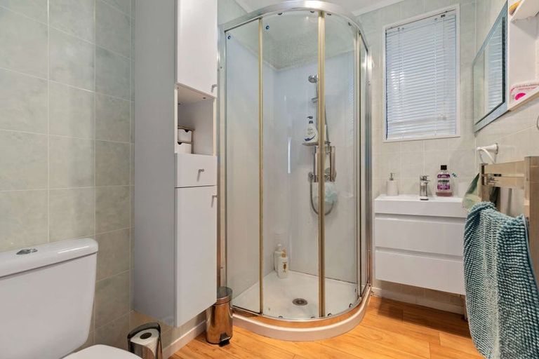 Photo of property in 115b Beach Road, Pahurehure, Papakura, 2113