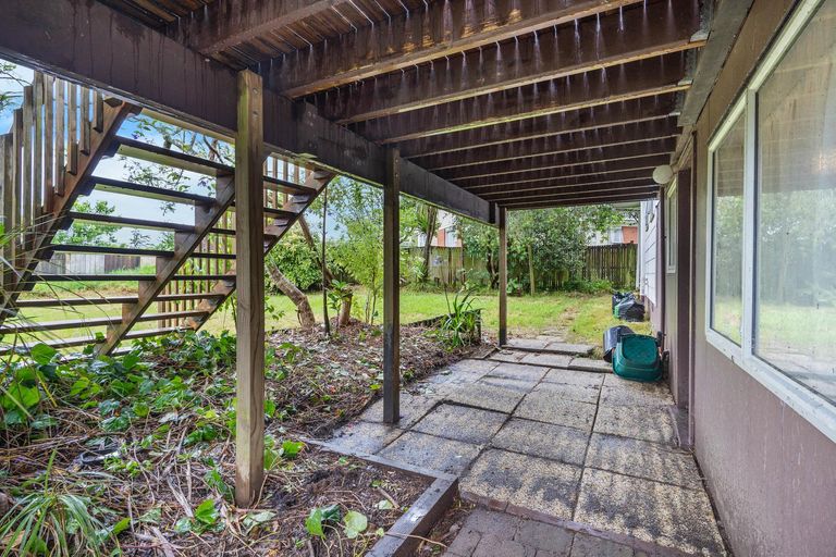 Photo of property in 9 Sikkim Crescent, Clover Park, Auckland, 2019